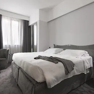 4* Отель Berna